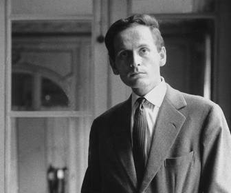Replay La mode sous toutes les coutures - Pierre Cardin - La griffe de la modernité