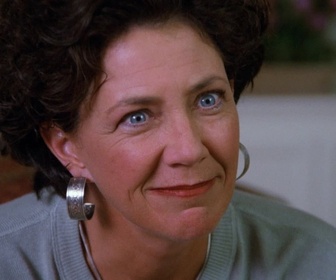 Replay Beverly Hills, 90210 - S05 E26 - Retrouvailles émouvantes