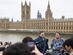Replay Les sumos, poids lourds de la diplomatie - Le dessous des images