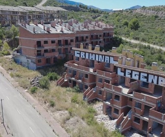 Replay ARTE Journal - Photographie : en Espagne, les ruines de la course au progrès