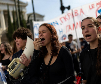 Replay Le débat - France, Grèce, Italie... Gen Z : un vent de colère en Europe ?