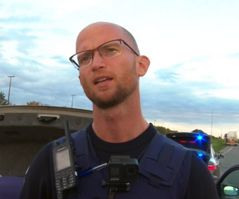Replay 100 jours avec la police de la route - S1E1 - Episode 1