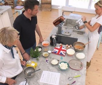 Replay Le meilleur pâtissier Célébrités - Tea time - le carrot tea cake