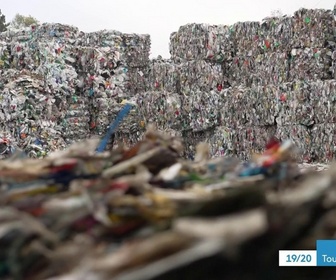 Replay Les dossiers d'ICI - Le recyclage du polystyrène