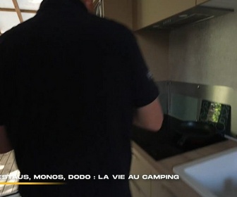 Replay 66 minutes - Restau, disco, dodo : la vie au camping tout compris