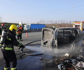 Replay 100 jours avec les dépanneurs de l'autoroute - S1E3 - Danger sur l'A1