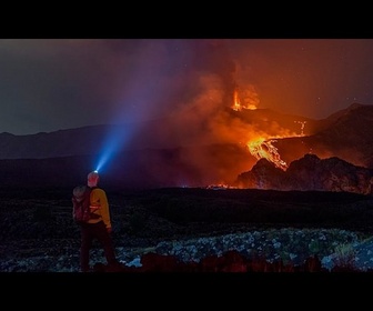 Replay Eruption de l'Etna : la fermeture de l'aéroport de Catane prolongée au moins jusqu'à samedi