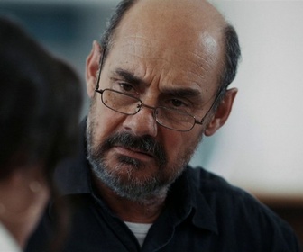 Replay Le diplôme - S01 E04 - Leila