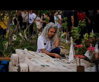 Replay Les familles de Nir Oz commémorent les deux ans des attaques du 7 octobre