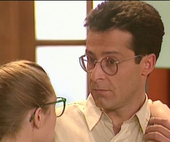 Replay Premiers baisers - S01 E04 - Cavalier exige