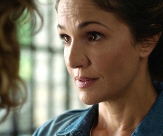 Replay Les ombres rouges - S01 E05