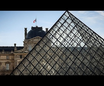 Replay L'entrée du musée du Louvre bloquée par des étudiants, les gilets jaunes annoncent un acte II...