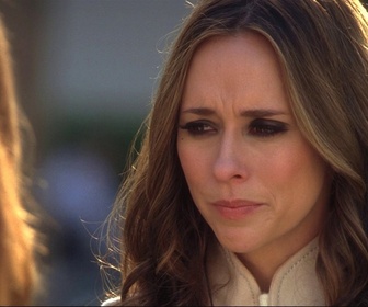 Replay Ghost whisperer - S04 E17 - Histoire de fous