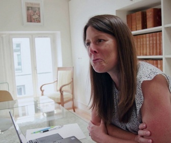 Replay Grands Reportages - Vol d'identité : un enfer