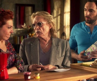 Replay Scènes de ménages 6h00 12/01/26