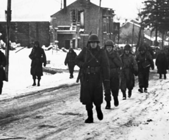 Replay Invitation au voyage - 11/02/2026 - La mémoire enfouie de la bataille des Ardennes