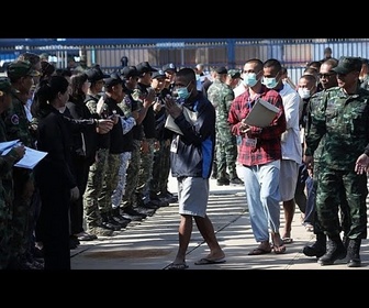 Replay La Thaïlande libère 18 prisonniers de guerre cambodgiens dans le cadre d'un accord de cessez-le-feu