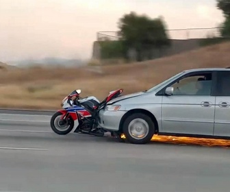 Replay Dangers sur la route - S1E2 - Motos, vélos, transports en commun