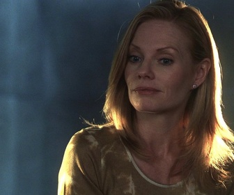 Replay Les experts - S03 E18 - Tri non sélectif