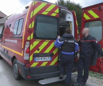 Replay 100 jours avec les gendarmes des Alpes - S1E5 - Le quotidien mouvementé des gendarmes