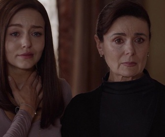 Replay Les trois visages d'Ana - S01 E32