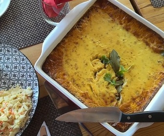 Replay Afrique du Sud : la bobotie - Voyage en cuisine