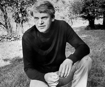 Replay Un peu de littérature... - Milan Kundera - Odyssée des illusions trahies