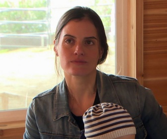 Replay Tiny House Nation - S04 E17