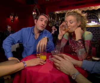 Replay Un gars, une fille - S1E44 - Au bar