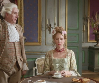 Replay La petite histoire de France - Pour un flirt / Aubin de Roche saint Pierre / Moment mère fils / Première année