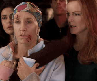 Replay Desperate Housewives - S4 E10 - De petites attentions