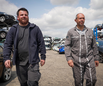 Replay Top Mecanic : 5 jours pour restaurer une épave - S6E11 - Jour 1 - Semaine spéciale vintage mécanic