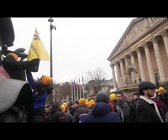 Replay Agriculteurs : des représentants syndicaux reçus par la présidente de l'Assemblée nationale