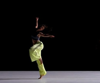 Replay ARTE Journal - Montpellier Danse : Emmanuel Gat interprète Gustav Mahler