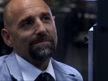 Replay R.I.S Police scientifique - S04 E06 - Chasse à l'homme
