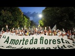 Replay Des collecteurs de latex défilent à Belém pour réclamer la fin de la déforestation à la COP30