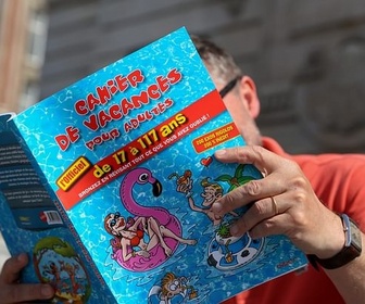 Replay 28 minutes - Cahier de vacances : la nouvelle tendance pour les petits et les grands