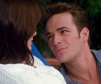 Replay Beverly Hills, 90210 - S02 E16 - Au bord du gouffre