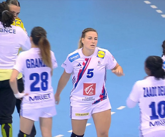 Replay Handball : les Bleues se neutralisent face à la Hongrie en amical