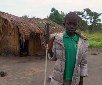 Replay ARTE JUNIOR Le magazine - Portrait d'enfant : Merveille en Centrafrique