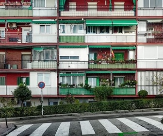 Replay Invitation au voyage - 20/11/2025 - Les stores verts, beautés cachées du Madrid populaire