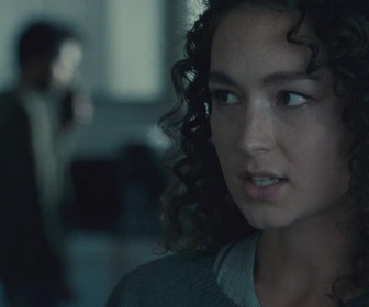 Replay Seule contre tous - S2 E3 - Ne reste pas les bras croisés