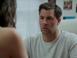 Replay Petits secrets en famille - S08 E38 - Ma copine mène une double vie - Famille Gaultier-Lequet