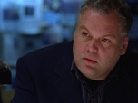 Replay New York Section Criminelle - S08 E13 - Coup de poker