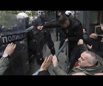 Replay Serbes : manifestations suite à l'effondrement meurtrier du toit d'une gare