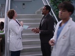 Replay Grey's anatomy - S21 E03 - Bas les masques
