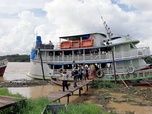 Replay Le tribunal flottant de l'Amazone - 360° Reportage