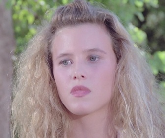 Replay Les Routes du paradis - S05 E06