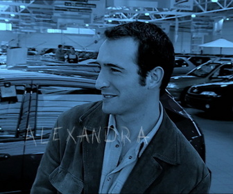 Replay Un gars, une fille - S2E13 - Achètent une voiture
