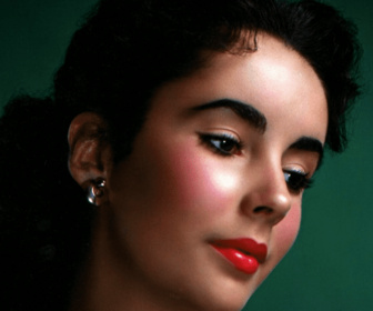 Replay La véritable histoire... - d'Elizabeth Taylor